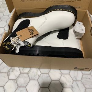 White platform Dr. Martens Chelsea boots size:9